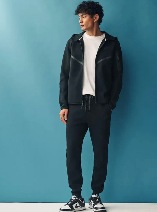 NIKE TECH FLEECE TRACKSUIT COMBO SET (JACKET AND PANTS) - BLACK