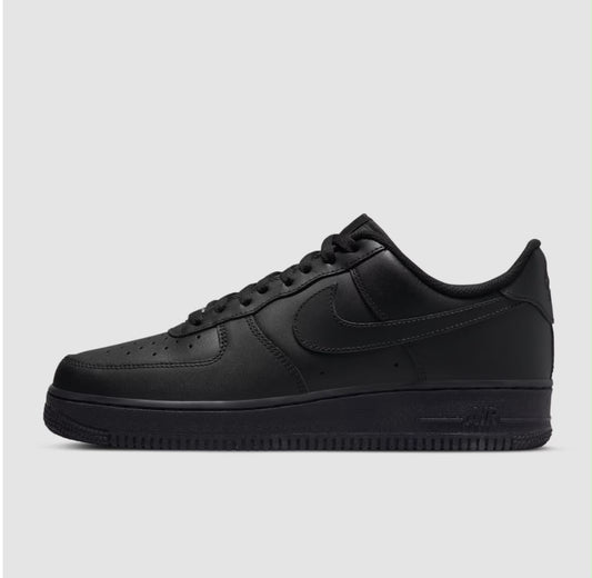 Black Nike Air Force